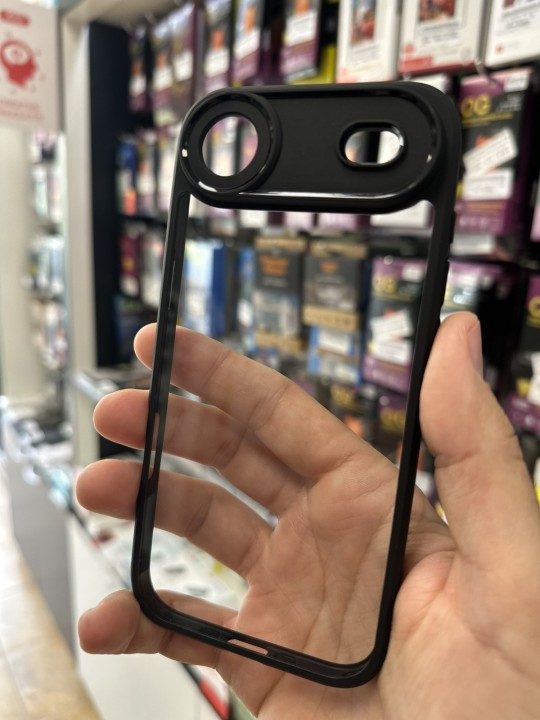 Калъф за iPhone 17 Air - прозрачен с черна рамка