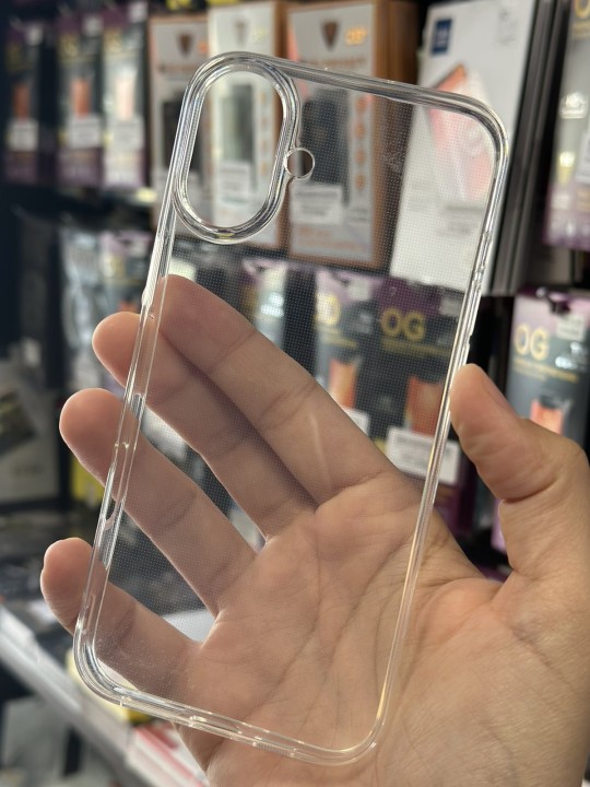 Силиконов кейс за iPhone 17 - прозрачен