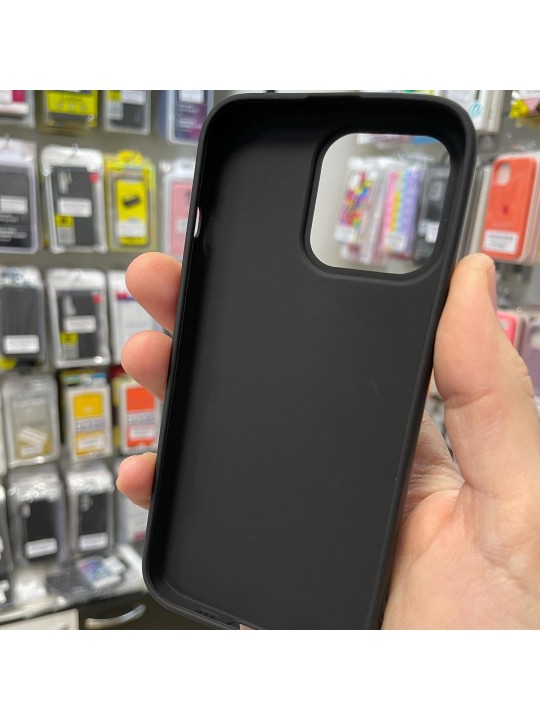 Кейс за iPhone 13 Pro - силикон - черен мат