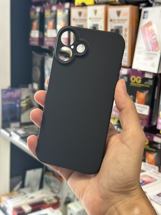 Силиконов кейс за iPhone 16 Plus - черен матов