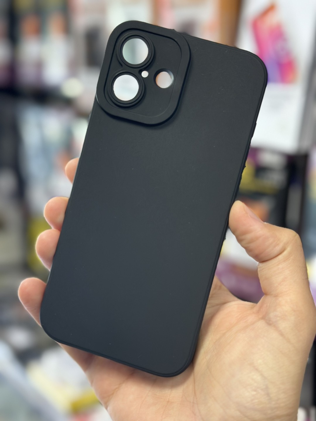 Калъф за iPhone 16 - Silicone Matt - черен мат