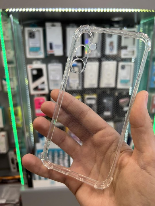 Калъф със защита на камерата за Samsung A04s, прозрачен