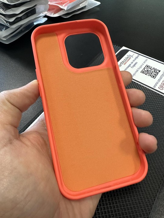 Калъф за iPhone 15 Pro - Silicone Case, Peach