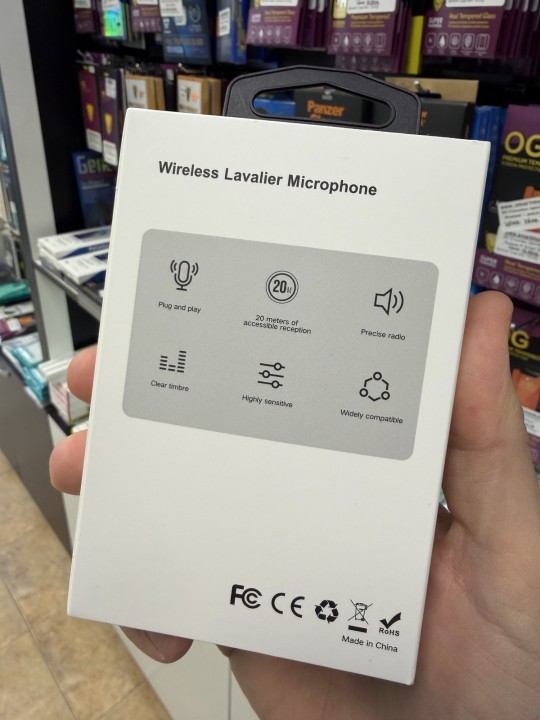 Безжичен микрофон тип Брошка К9 - 2 броя, с приемник iPhone Lightning